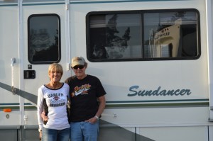 Our good friends and Neighbor's,  Larry and Sonny came out to the lake, and camped with us.