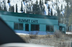 Lonely Sumit Cafe, Closed